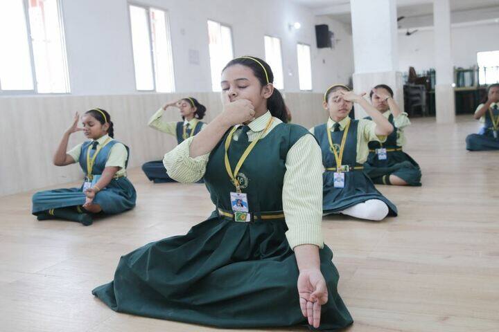 North Point Childrens School-Yoga