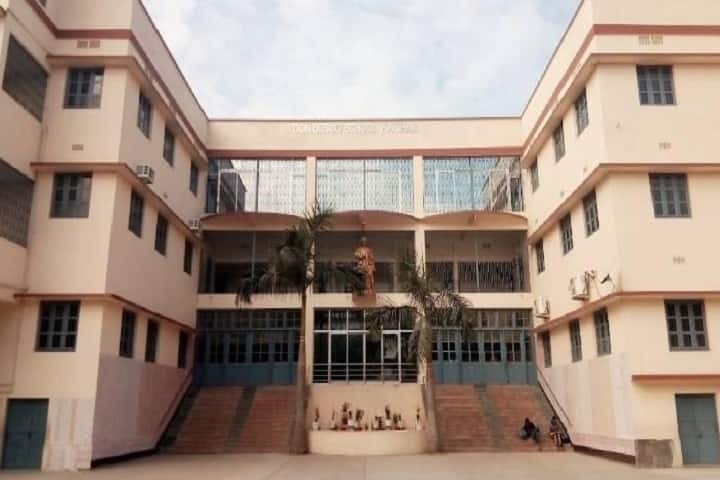 Don Bosco School-Campus-View inside