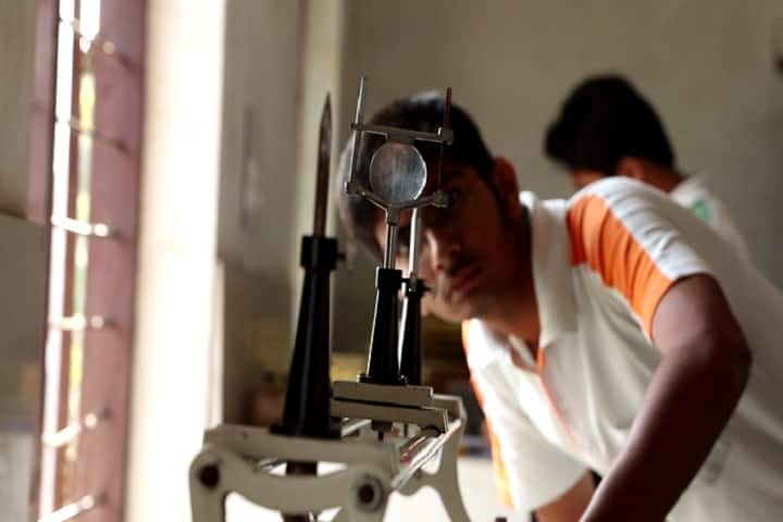 The Radiant Way School-Laboratory physics