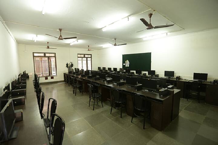 Manovikas English Medium School-IT-Lab full view