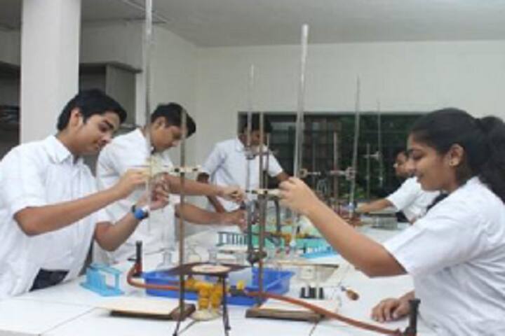 Atul Vidyalaya-Chemistry Lab