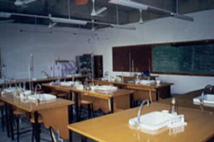 Eklavya School-Laboratory chemistry