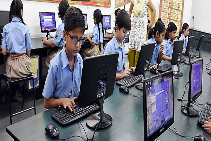 Nalanda International School-IT-Lab full view