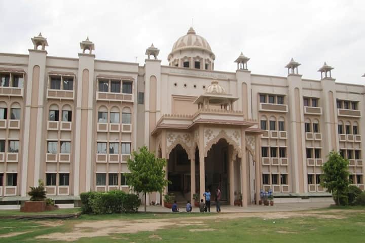 Swaminarayan Dham International School-Campus View