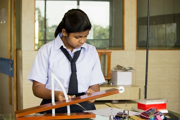 Vapi Public School-Laboratory physics