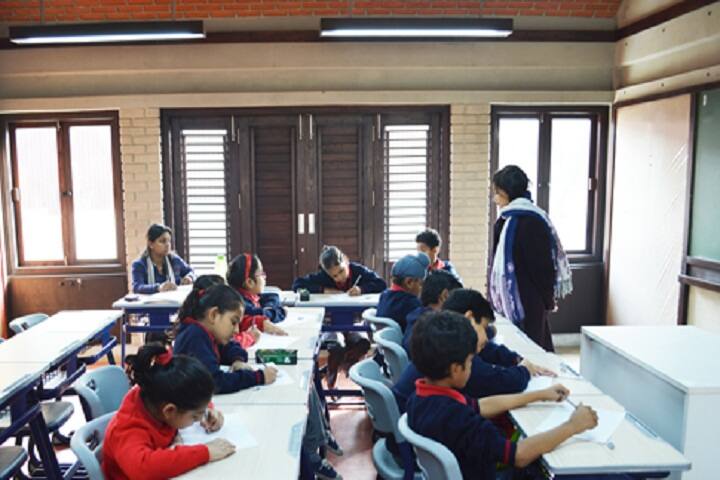 Redbricks School-Classroom