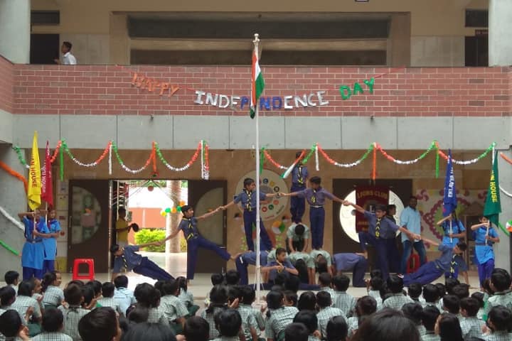 S B Sharma World School-Events independance day