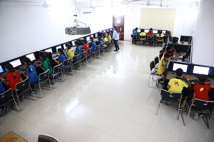 Adarsh Public School-IT-Lab full view