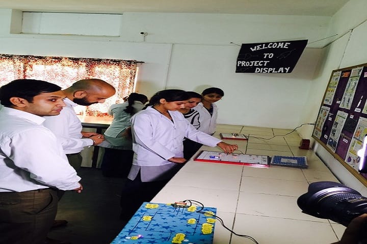 Adarsh Public School-Laboratory physics