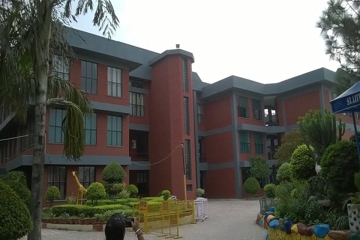 Little Flower Convent School-Campus-View front view