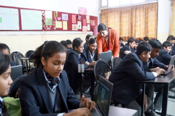 SaupinS School-IT-Lab