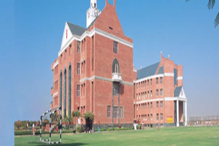 Scottish High International School-School Campus