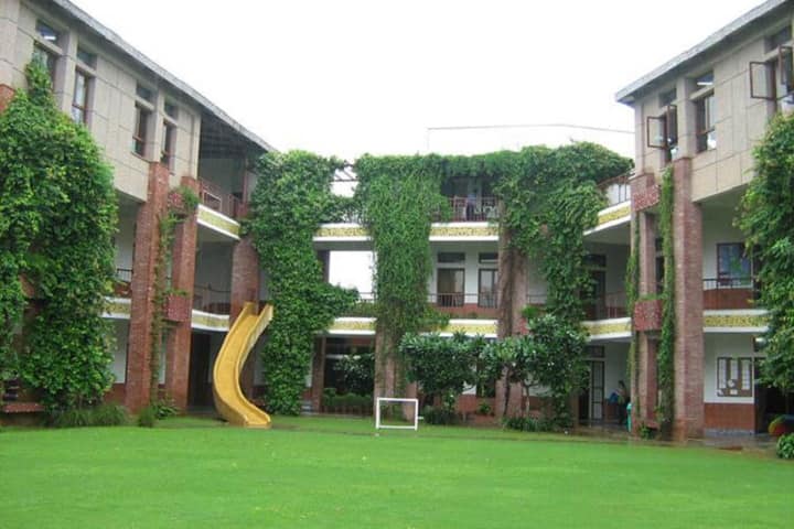 Shikshantar Senior Secondary School-Campus-View