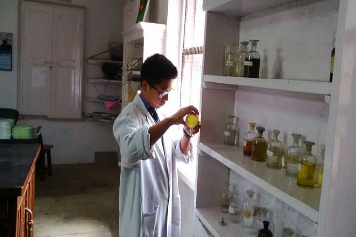 Bishop Cotton School-Laboratory chemistry