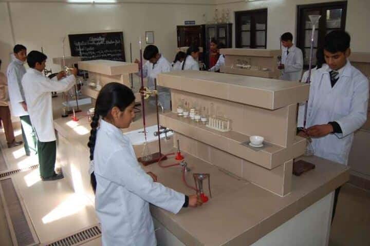 St Pauls Senior Secondary School-Chemistry Lab