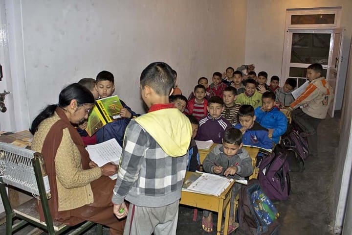 Kullu Valley School-Classroom