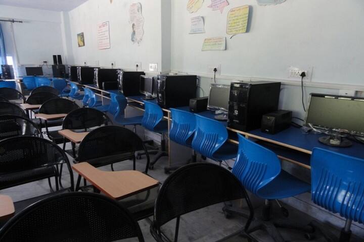 Kullu Valley School-Computer Lab