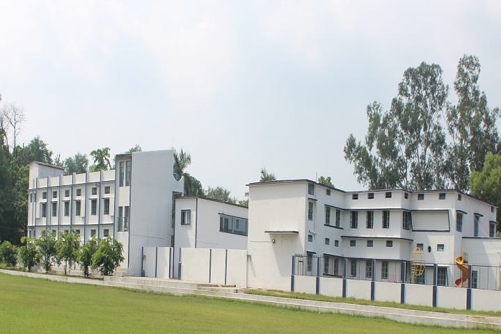 De Nobili School-Play Ground