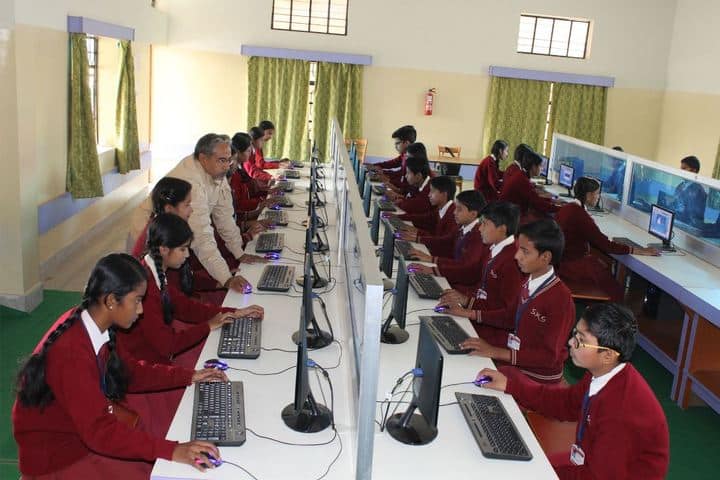 Sacred Heart School-Computer Lab
