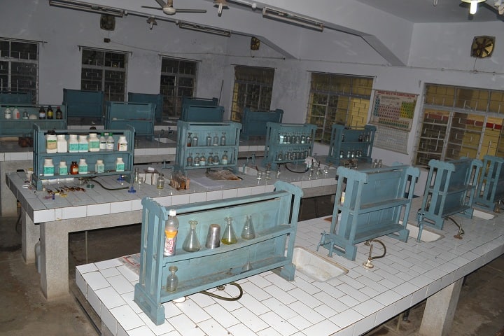 Carmel School-Chemistry Lab