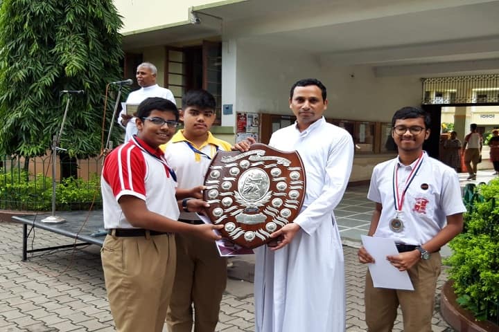 Loyola School-Awards