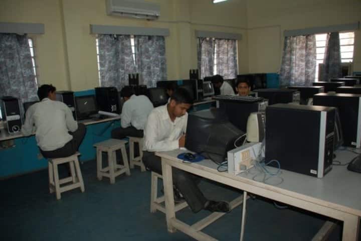 D B M S English School-Computer Lab