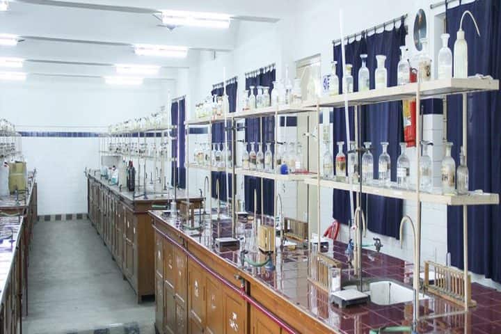 Kerala Samajam Model School-Science Lab