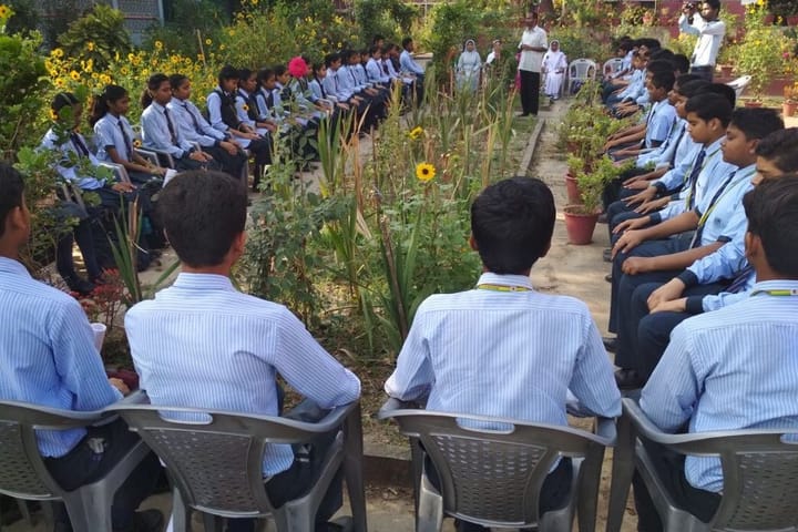 St XavierS School-Camp