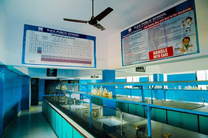 Dayanand Anglo Vedic Public School-Chemistry Lab