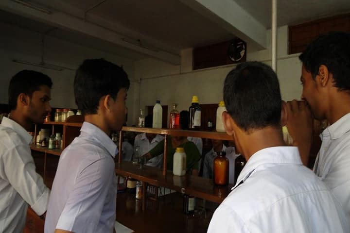 Vivekananda English High School-Lab