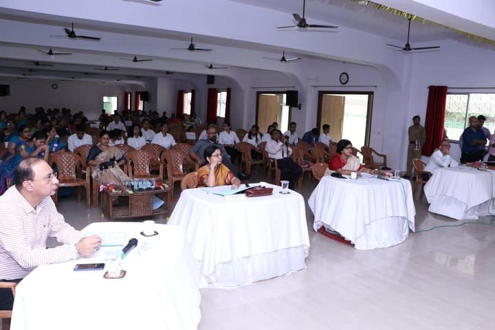 Kerala Public School-Debate