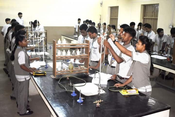 St XavierS English School-Chemistry Lab