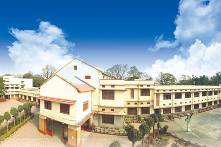 Carmel School-Campus View