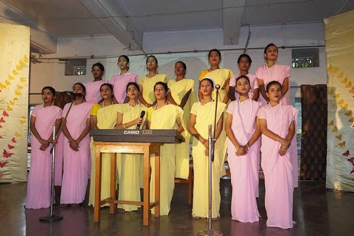 Carmel School-Group Singing