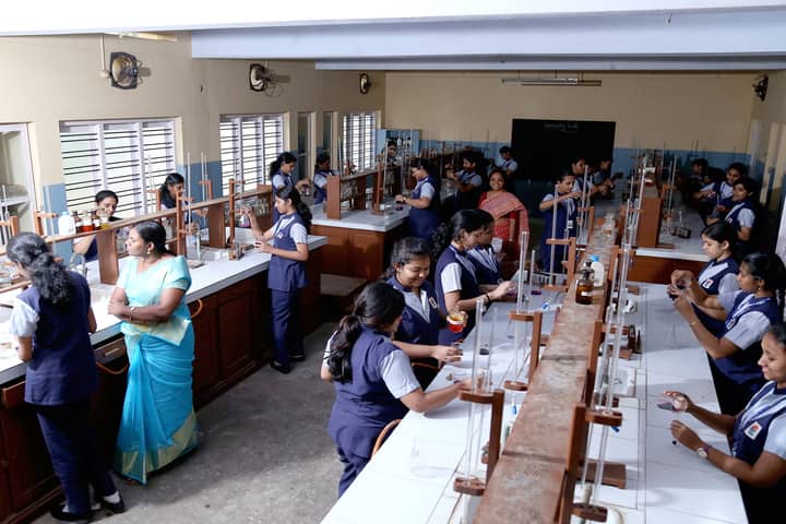 Holy Angels I S C School-Chemistry Lab
