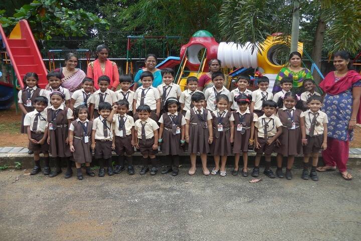 Evershine Residential School-School Picnic