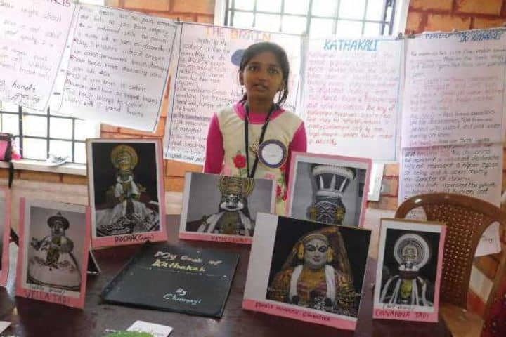 Sri Adwayananda Public School-Arts