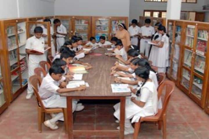 Sreepuram English Medium High School And Junior College-Library