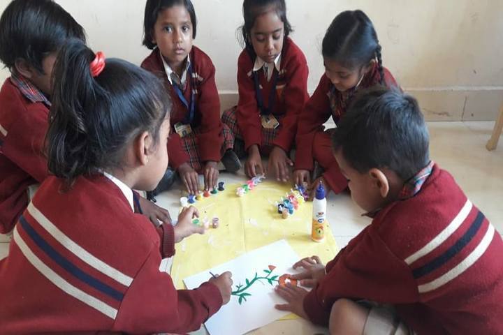 DAV Mukhyamantri Public School-Painting