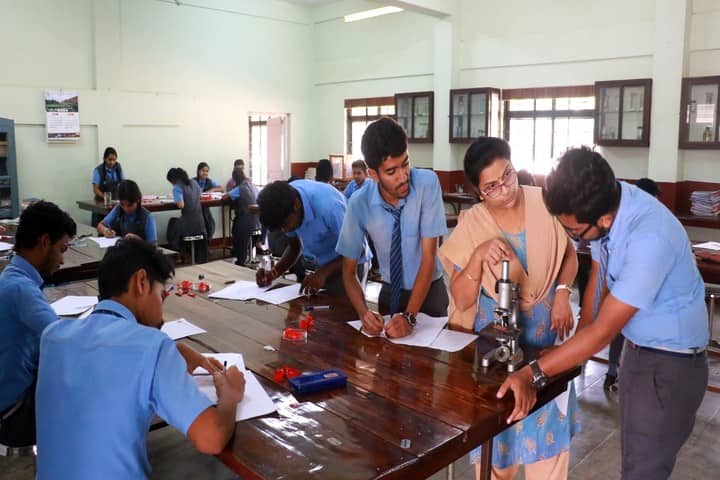 St Patrick S School-Physics Lab