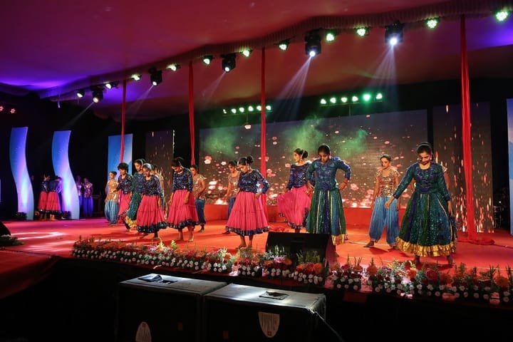 Sacred Heart Higher Secondary School & CISCE Junior College-Dance