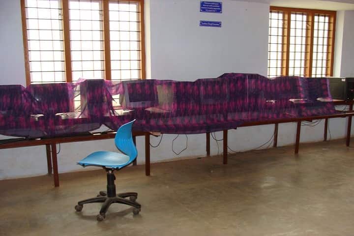 Mukundapuram Public School-IT Lab