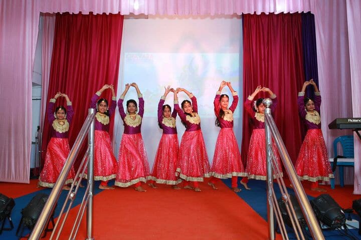 Chavara International School-Dance