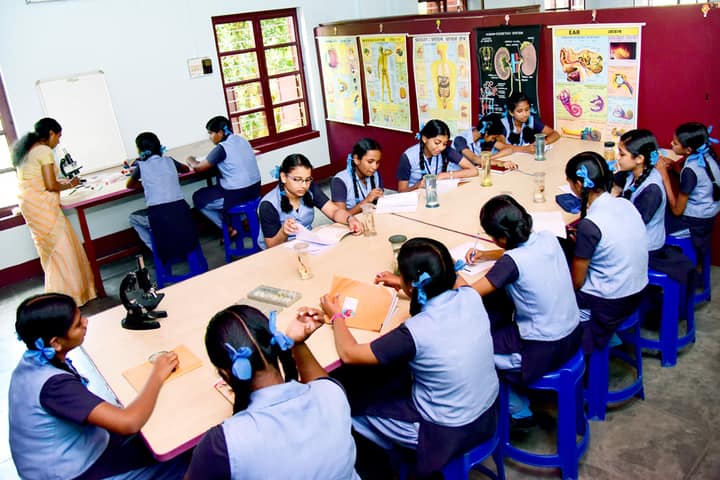 Rani Matha Public School-Biology Lab