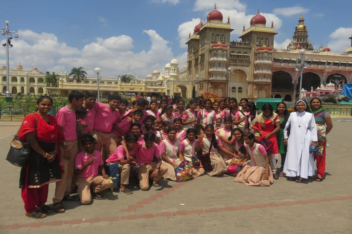 Jnanodaya Central School-Educational Tour