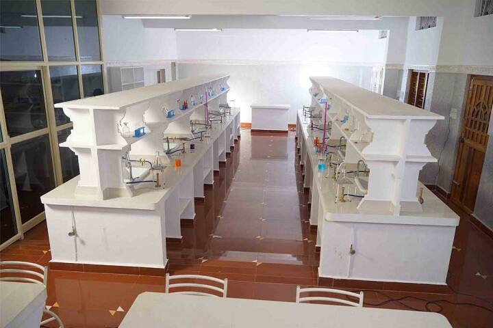 Holy Family International School-Laboratory