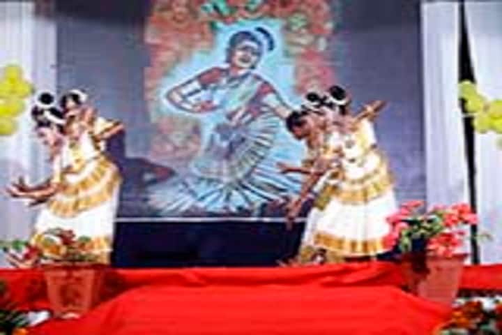 Mariam Thresia Public School-Onam Celebrations