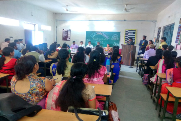 DAV Mukhyamantri Public School-Classroom