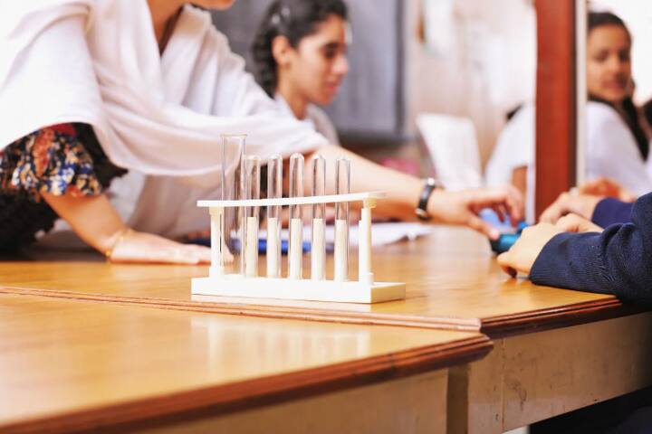 Carmel School-Chemistry Lab