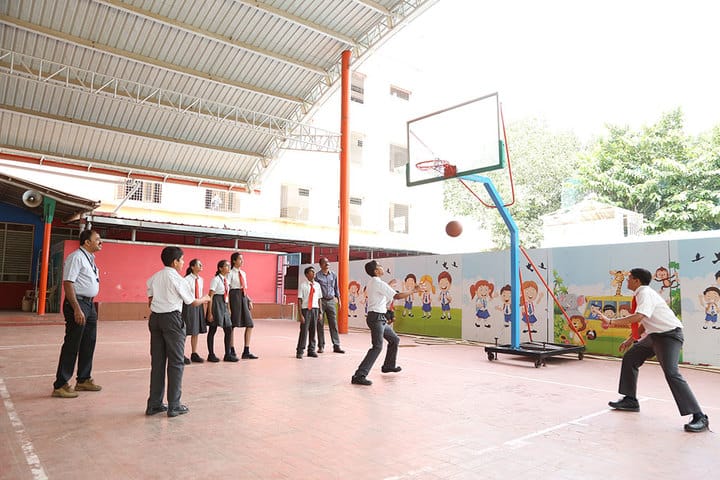 Clarence Public School-Basketball court